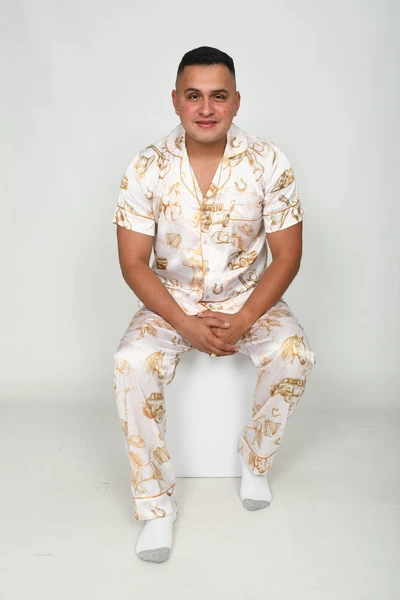 Pijama en seda Caballero – Ref: Música Popular