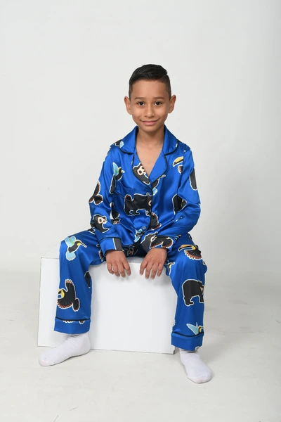 Pijama en Seda para Niño – Ref. Oso de Anteojos, Colibrí y Tucán