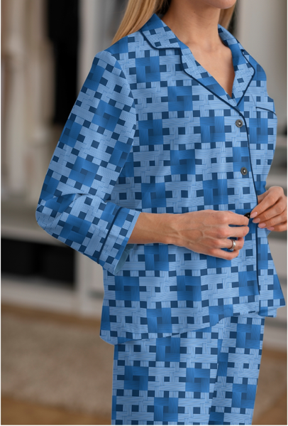 Pijama en Seda para Dama – Ref. Cuadros Artesanales