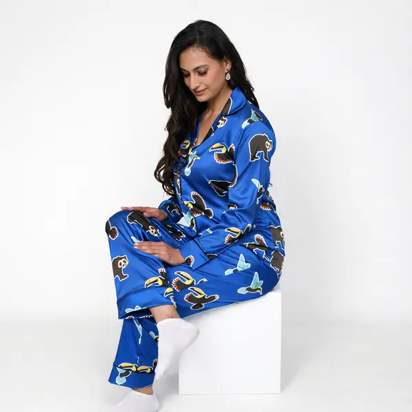 imagen Pijama  en seda Dama